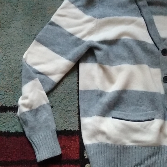 Tommy Hilfiger Sweater - Picture 3 of 13